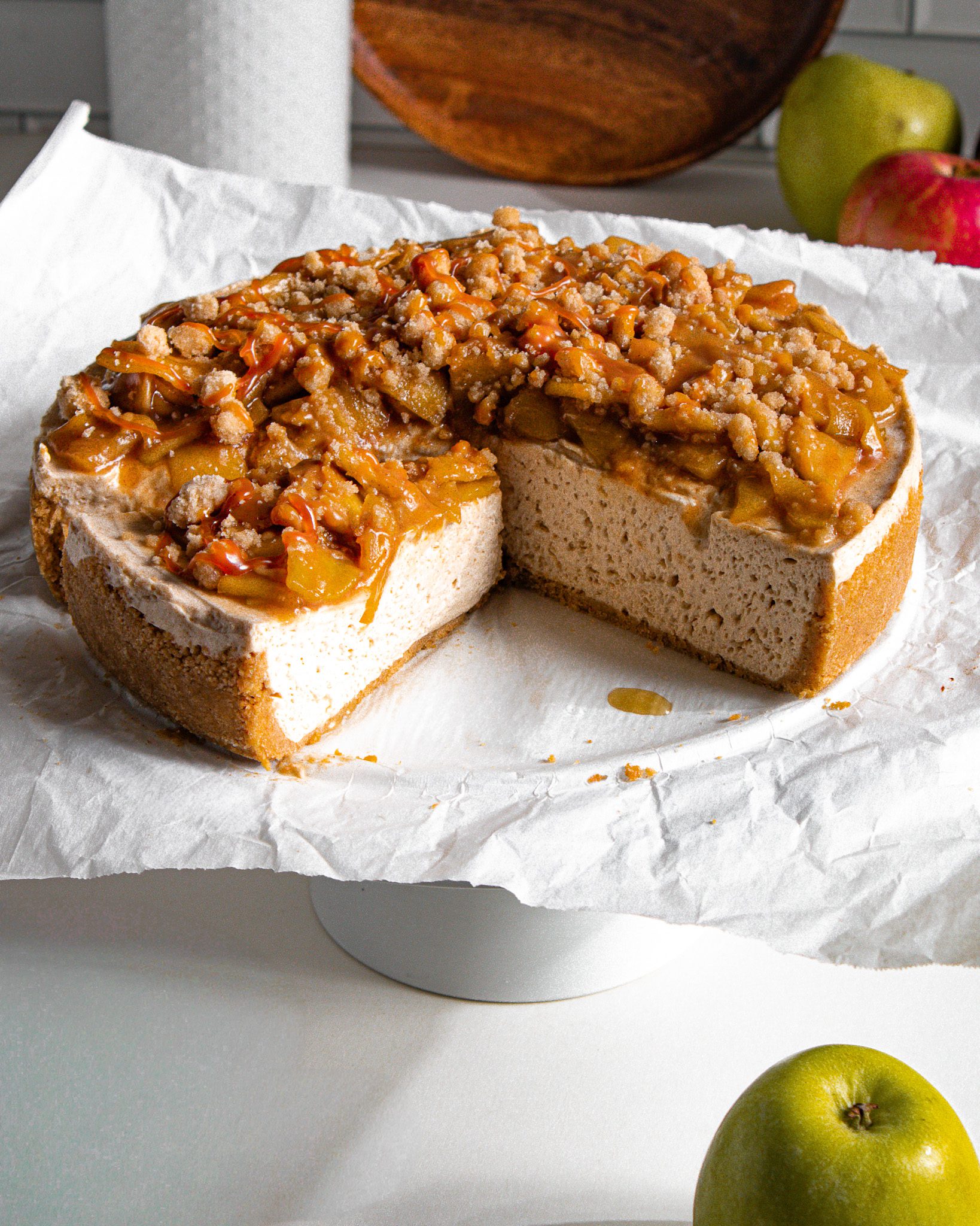 No-Bake Apple Crumble Cheesecake-image