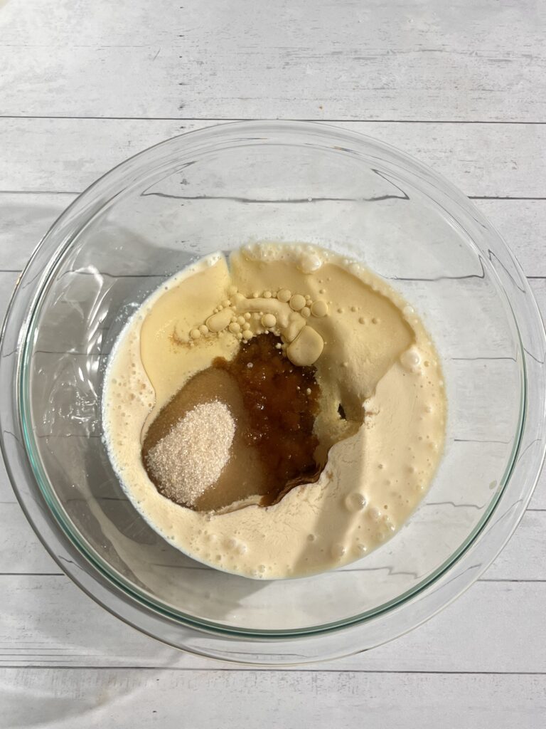 milk and vinegar mixture curdling for eggless cake