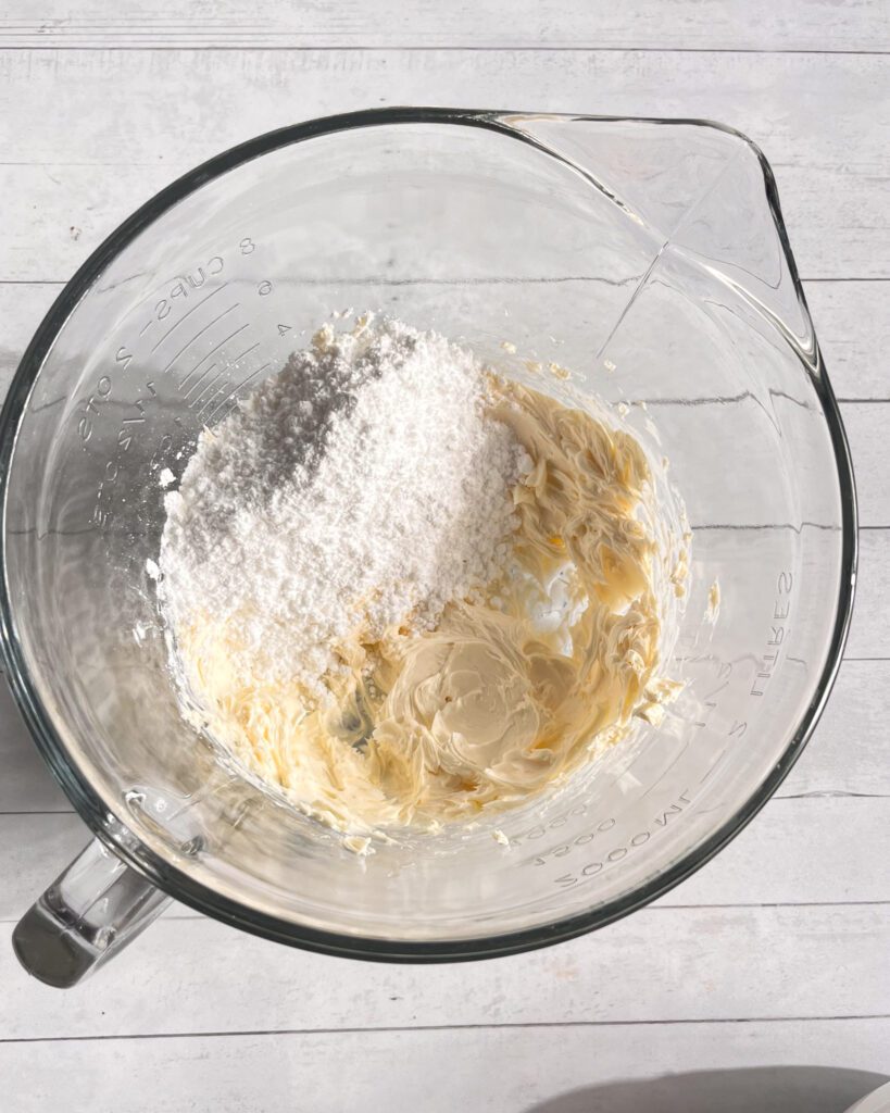 Cream Cheese frosting 3