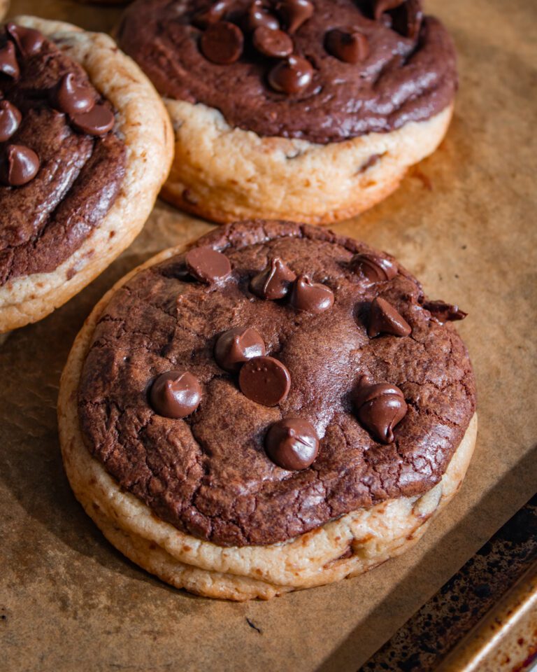 Eggless brookie cookies with chocolate chips and fudgy brownie layer