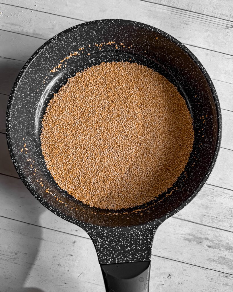 Puffed quinoa for chocolate crunch bites