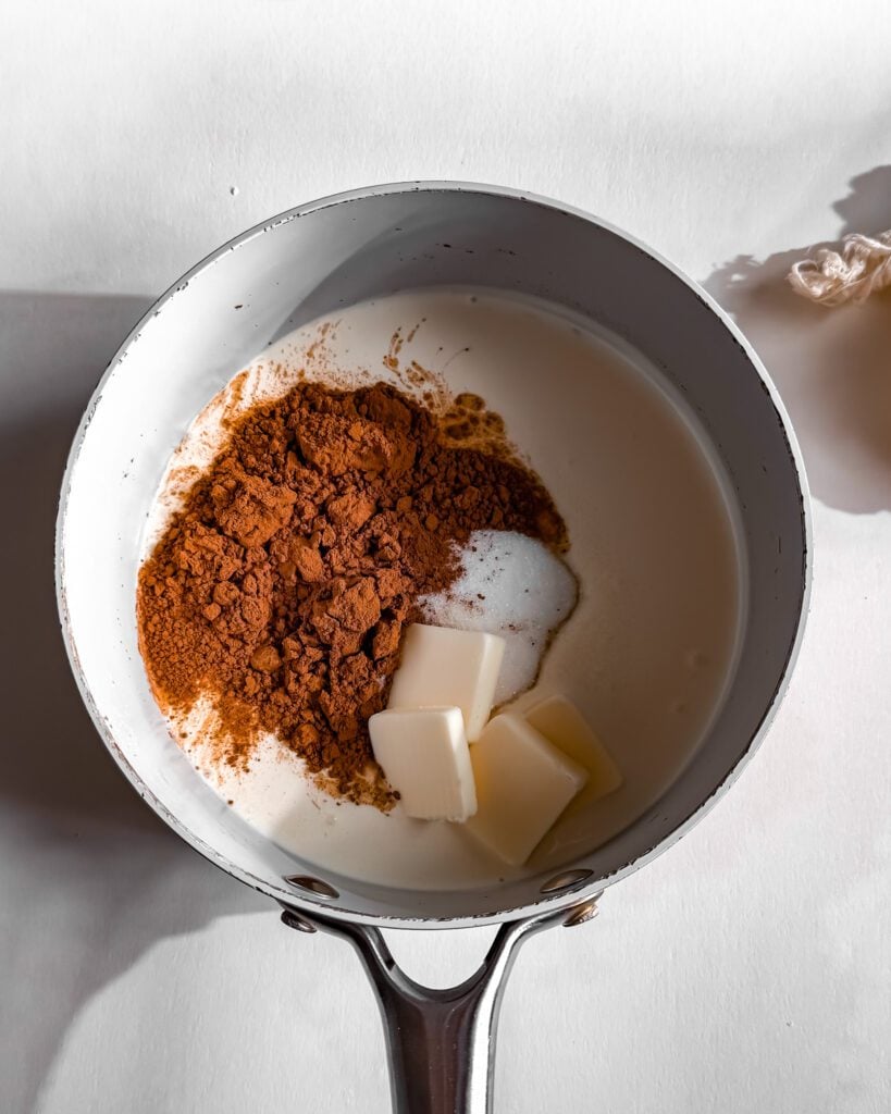 mixing-cream-sugar-cocoa-chocolate-sauce